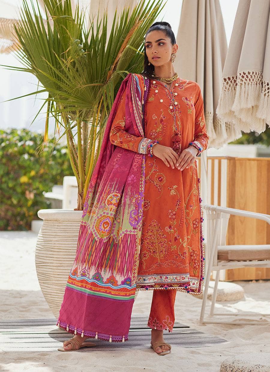 img_farah_talib_aziz_lawn_awwal_boutique