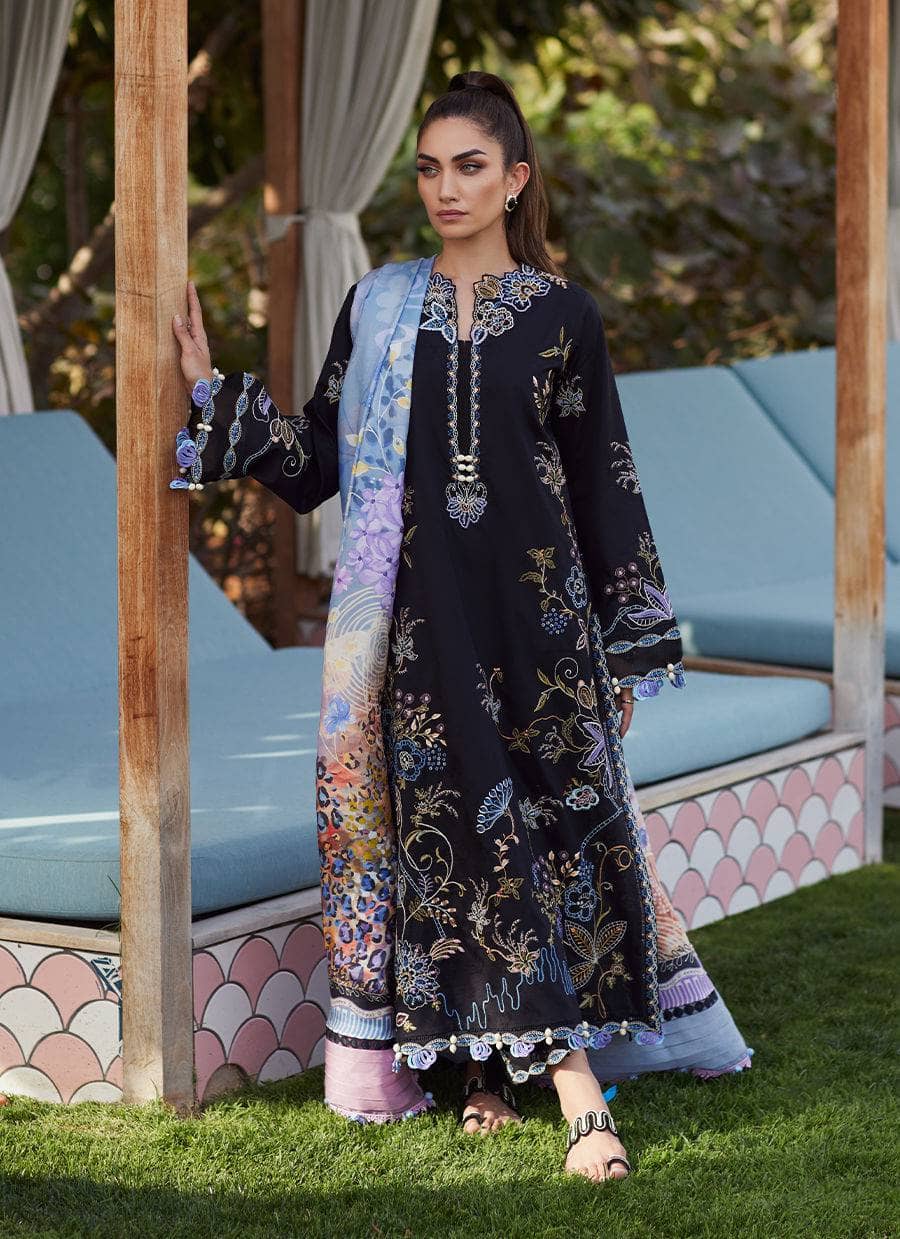 img_farah_talib_aziz_lawn_awwal_boutique