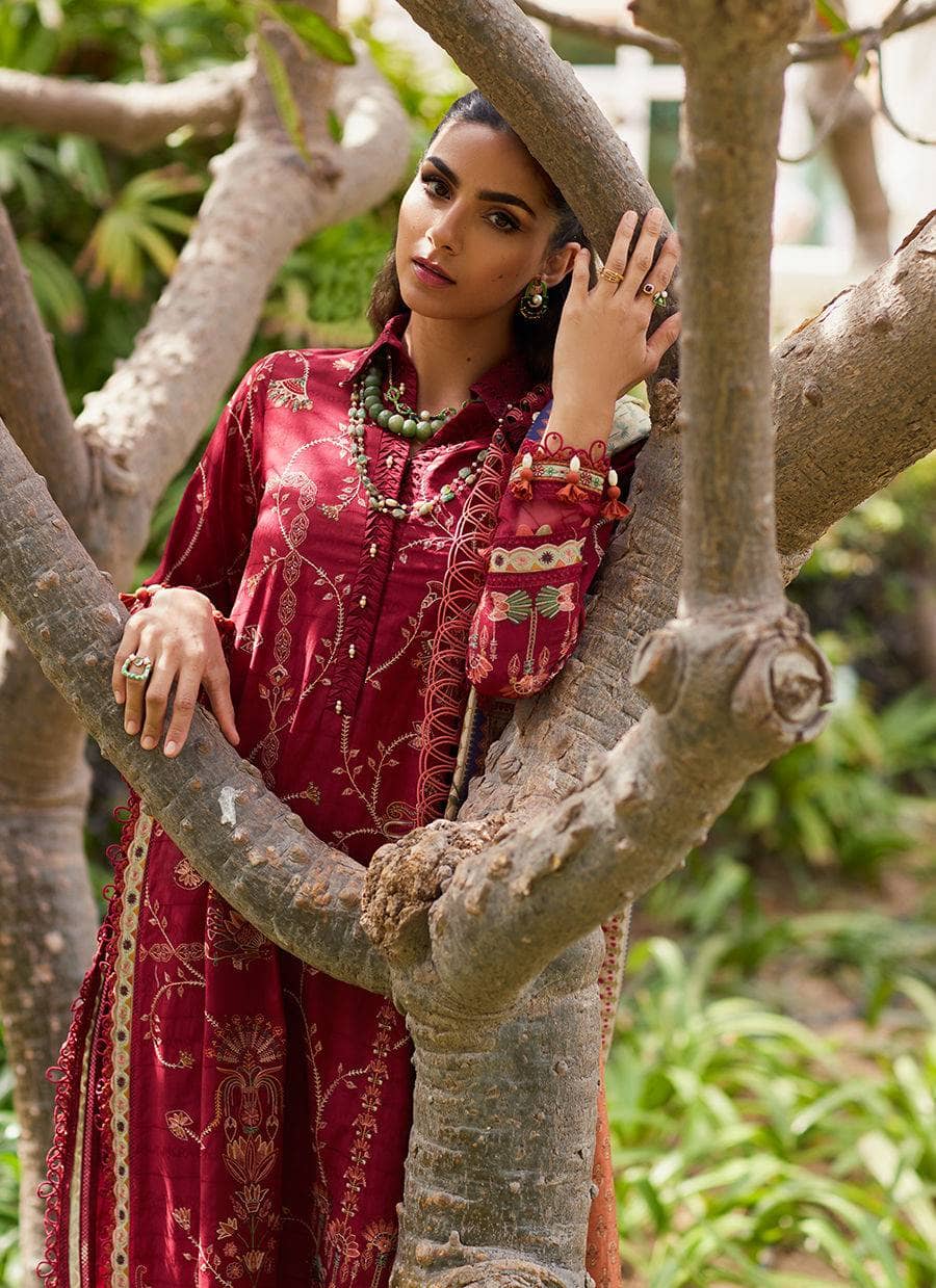 img_farah_talib_aziz_lawn_awwal_boutique