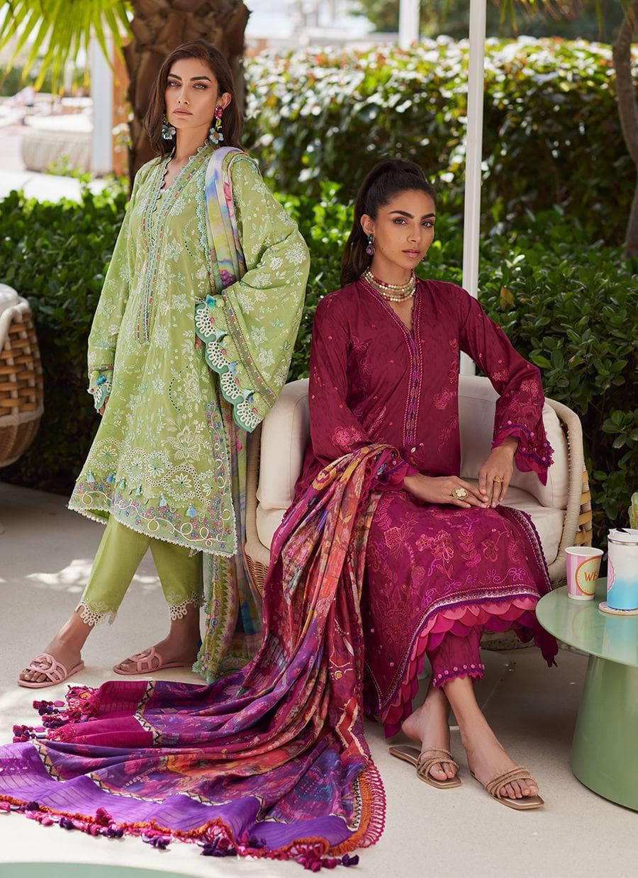 img_farah_talib_aziz_lawn_awwal_boutique