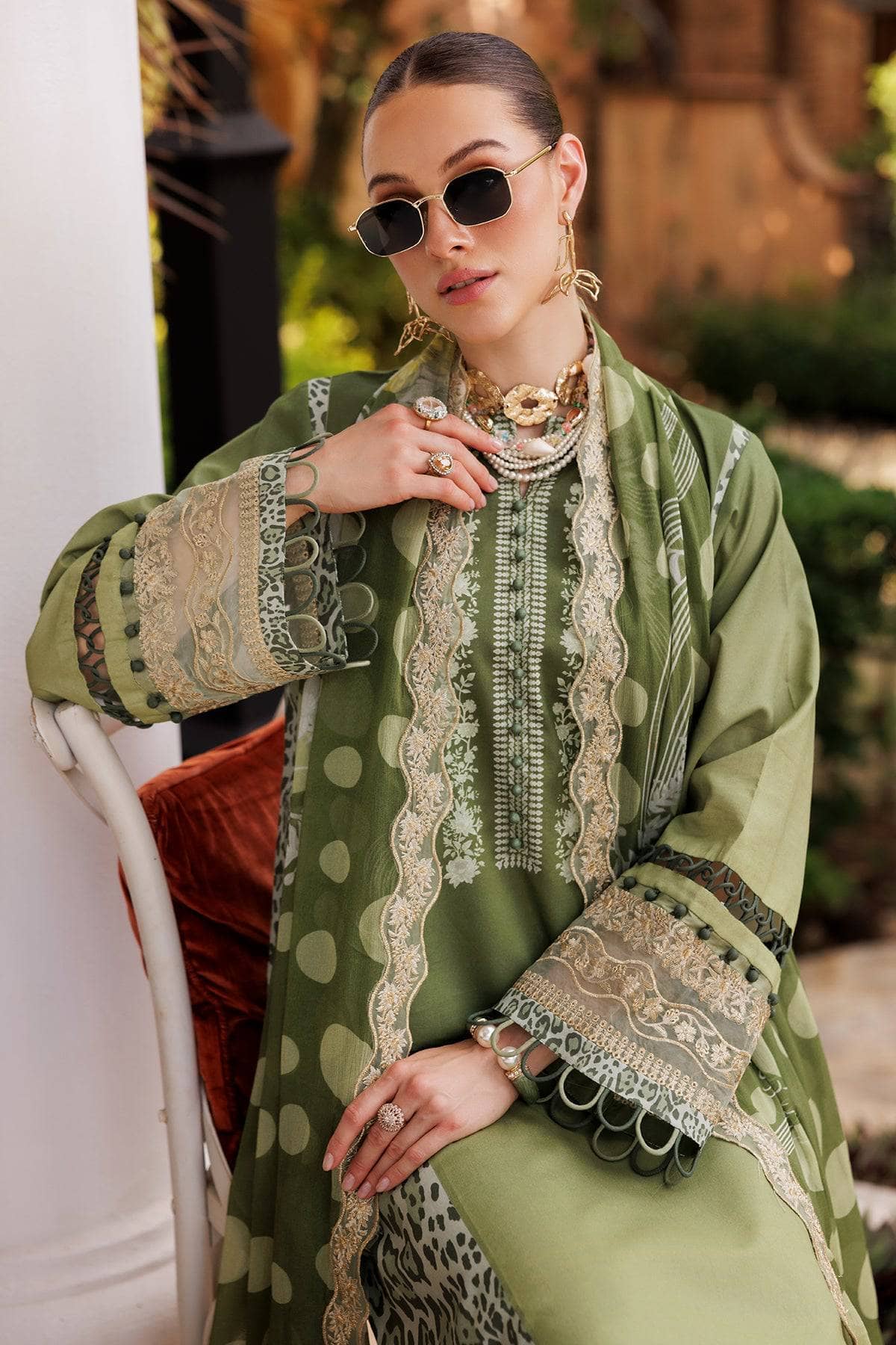 Charizma Combination Lawn 25 Vol 3/D 13