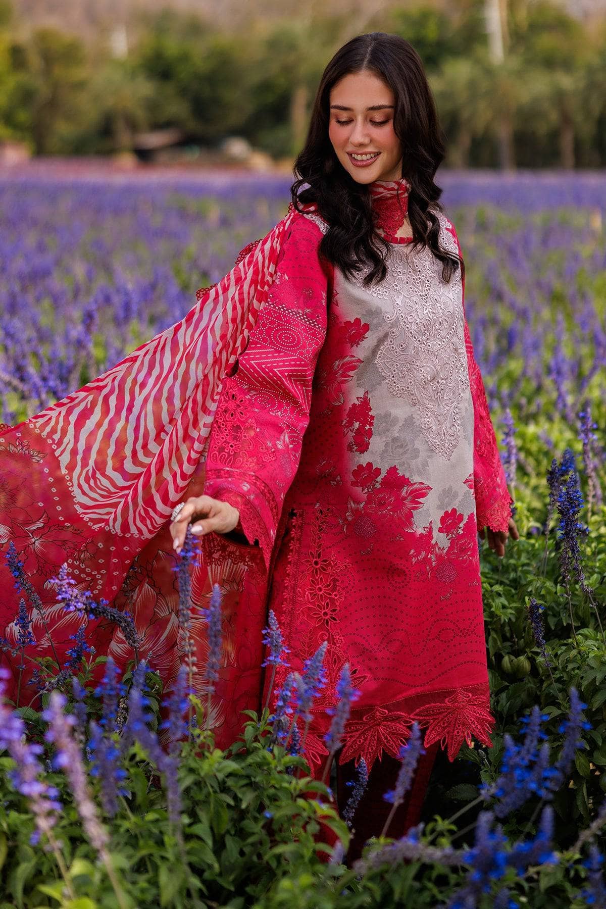 img_charizma_combination_awwal_boutique