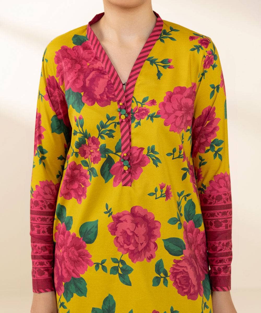 img_sapphire_lawn_awwal_boutique