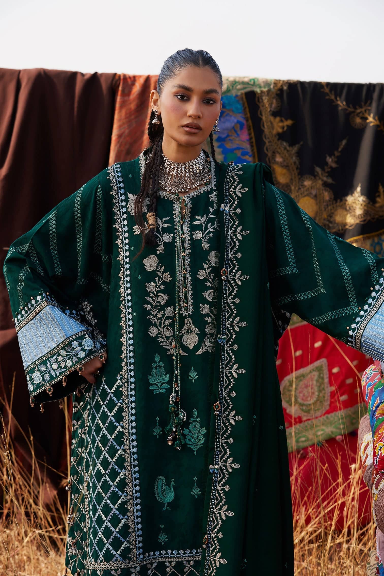 Restocked/Zaha Winter 25/YASMIN (ZW25-09)