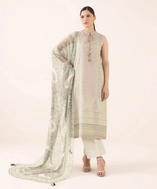 img_sapphire_intermix_awwal_boutique