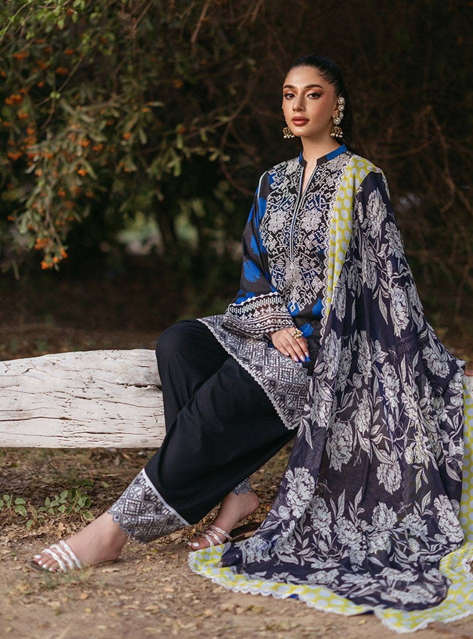 img_zainab_chottani_lawn_24_awwal_boutique