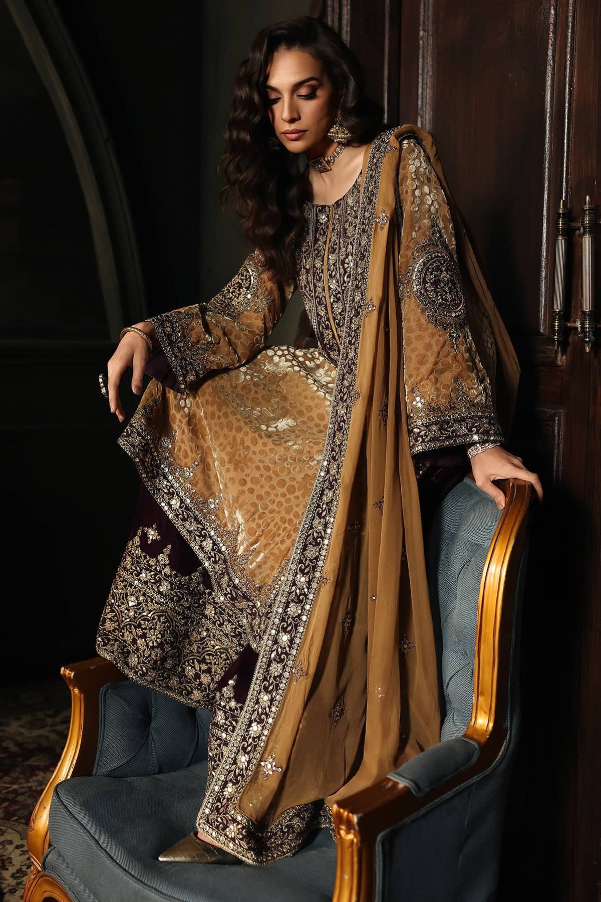 img_charizma_signora_velvet_awwal_boutique