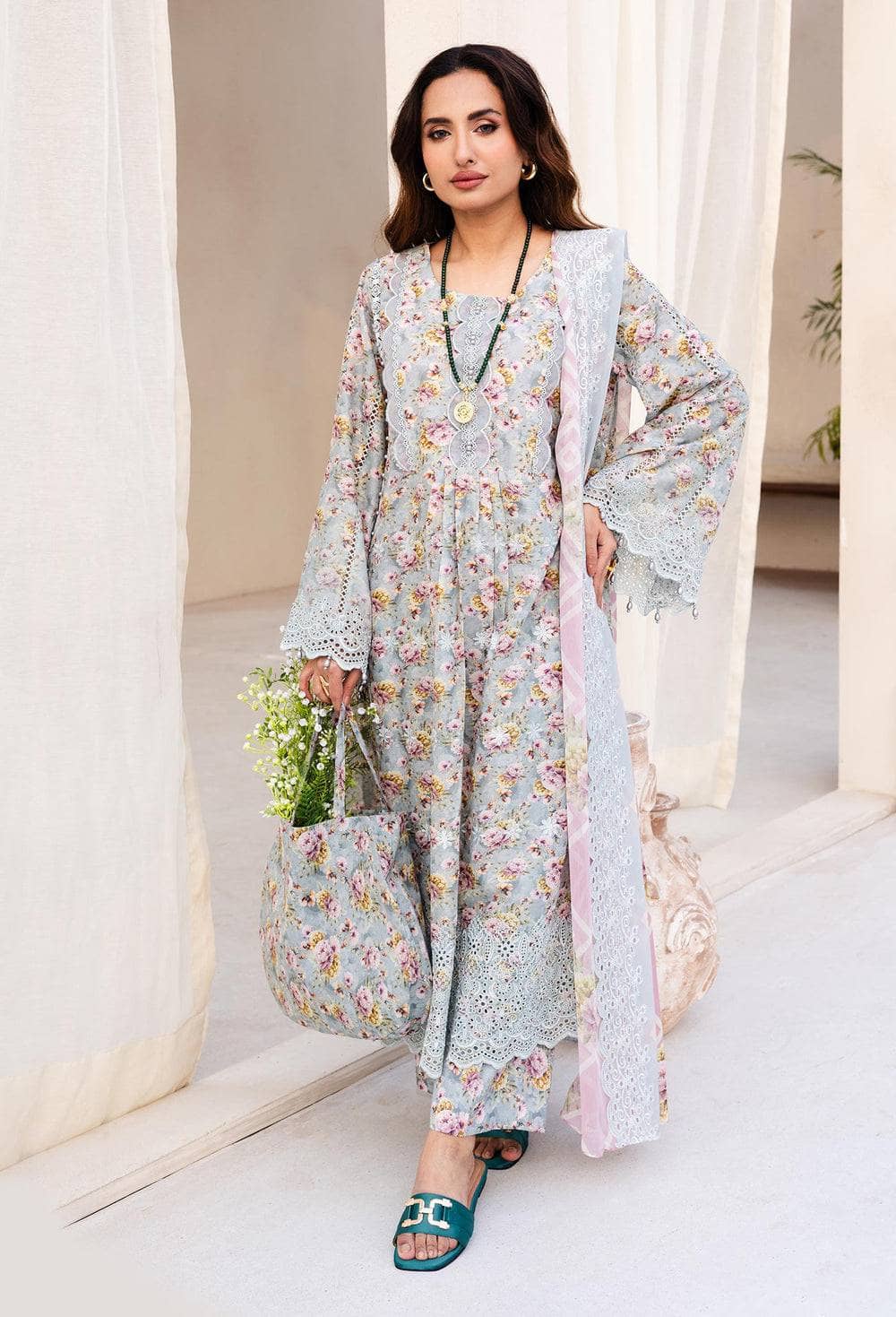 img_adans_libas_serena_awwal_boutique