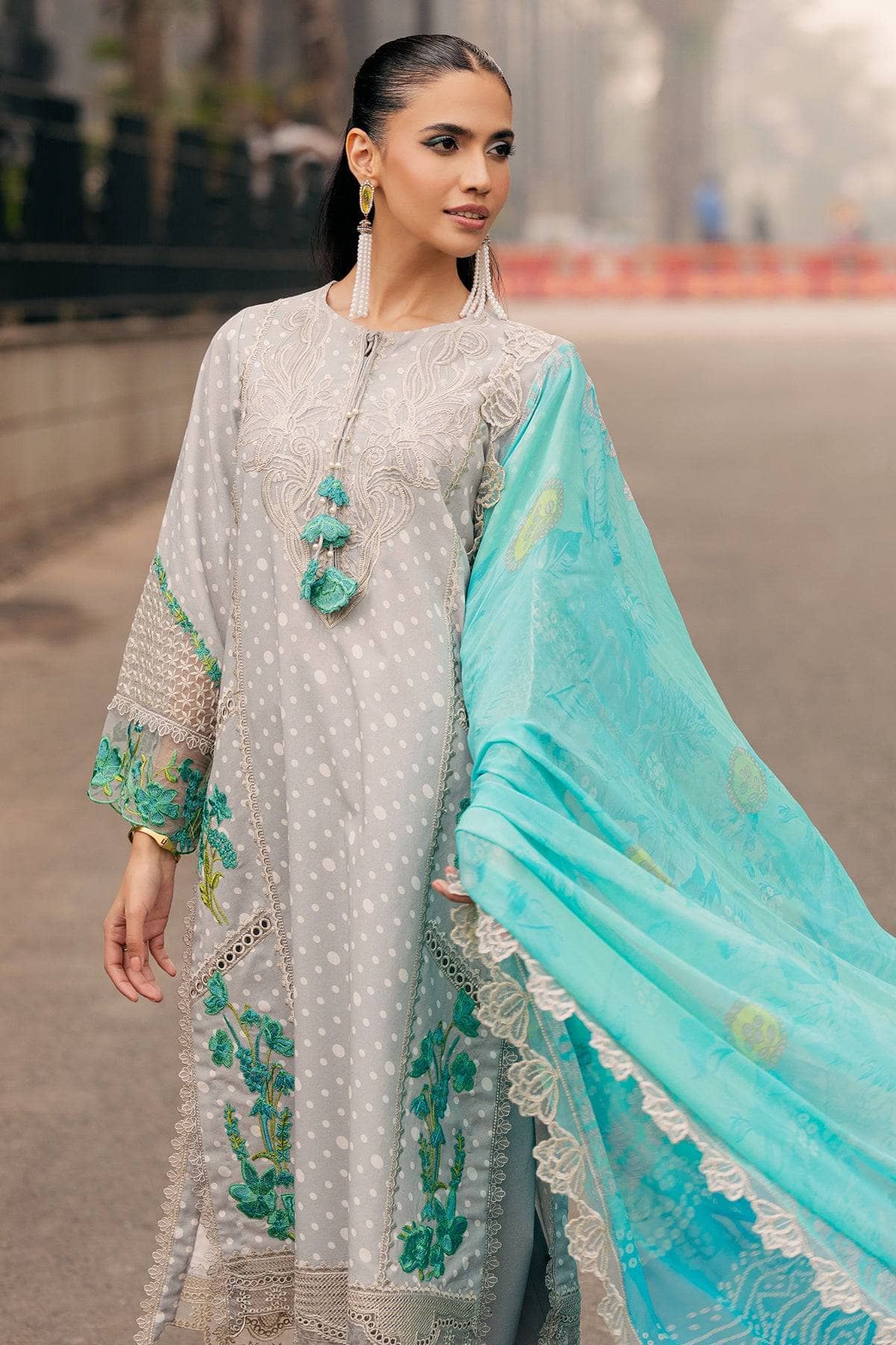 img_charizma_swiss_miss_awwal_boutique