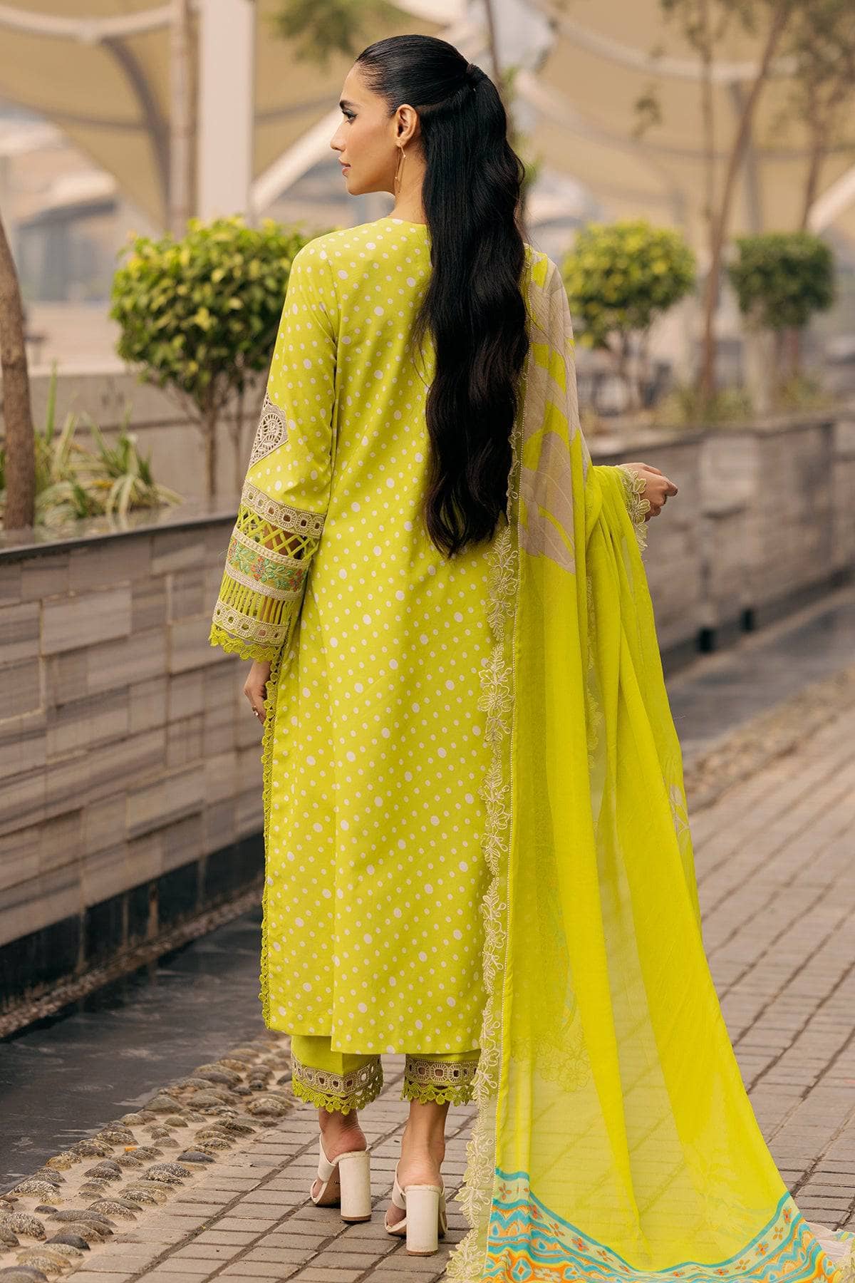 img_charizma_swiss_miss_awwal_boutique