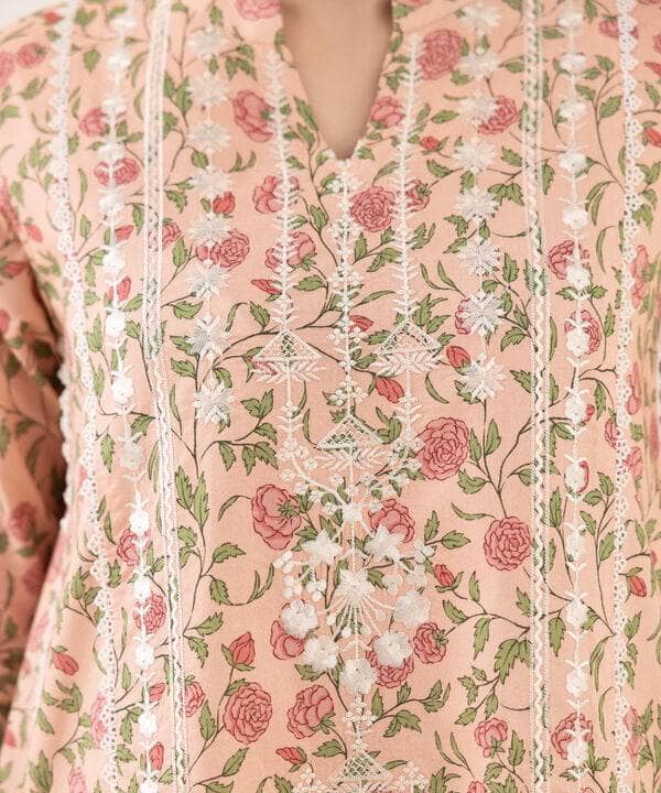 Sapphire Intermix 25/Vol 2/Embroidered Lawn Suit/Peach Green