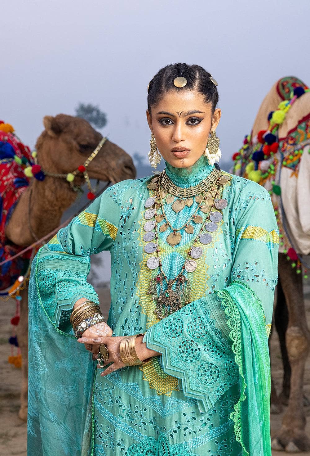 img_adans_libas_lawn_by_hafzah_zia_awwal_boutique