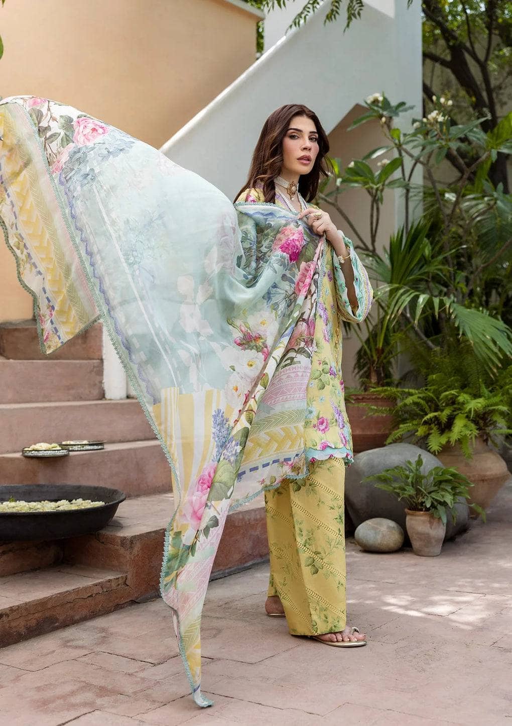 img_elaf_prints_chiffon_dupatta_awwal_boutique