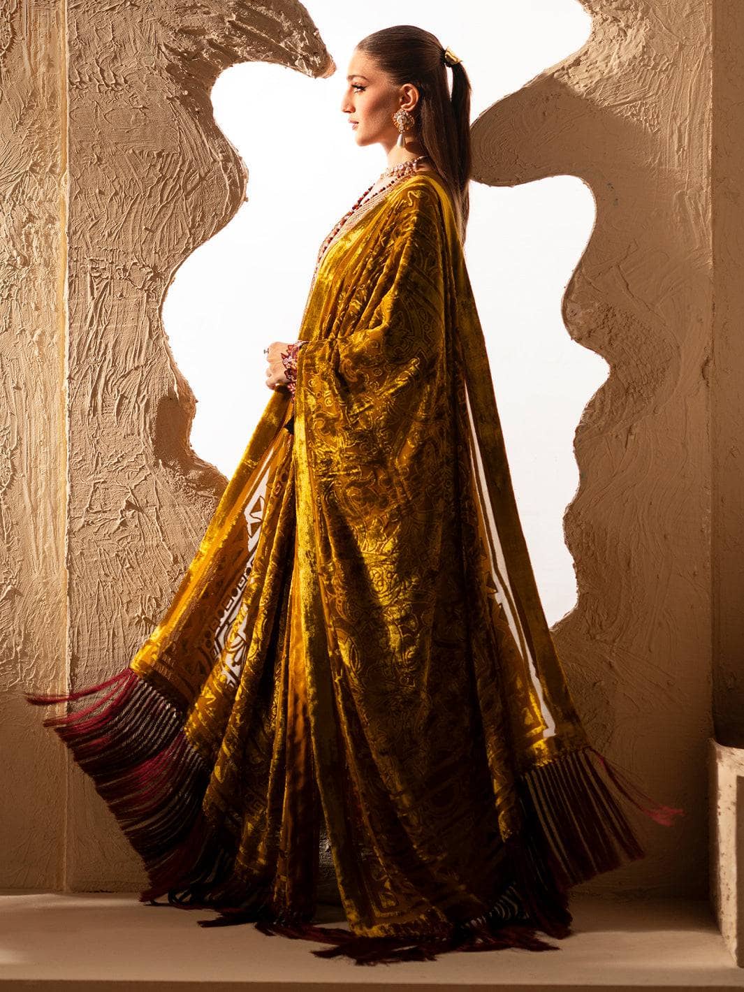 img_bin_ilyas_velvet_palachi_shawl_awwal_boutique