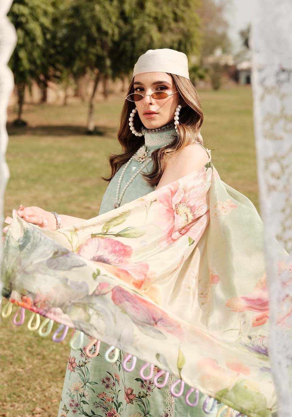 img_zarqash_luxe_lawn_awwal_boutique