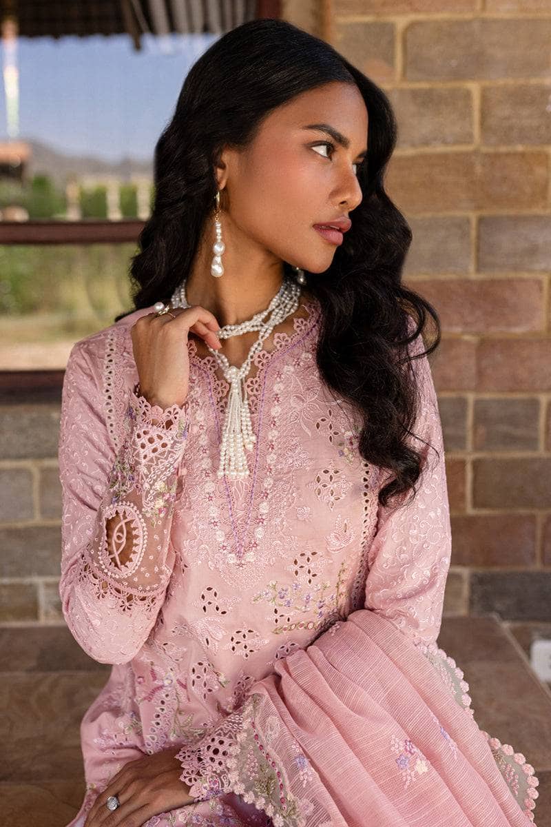 img_qalamkar_q_line_linen_awwal_boutique