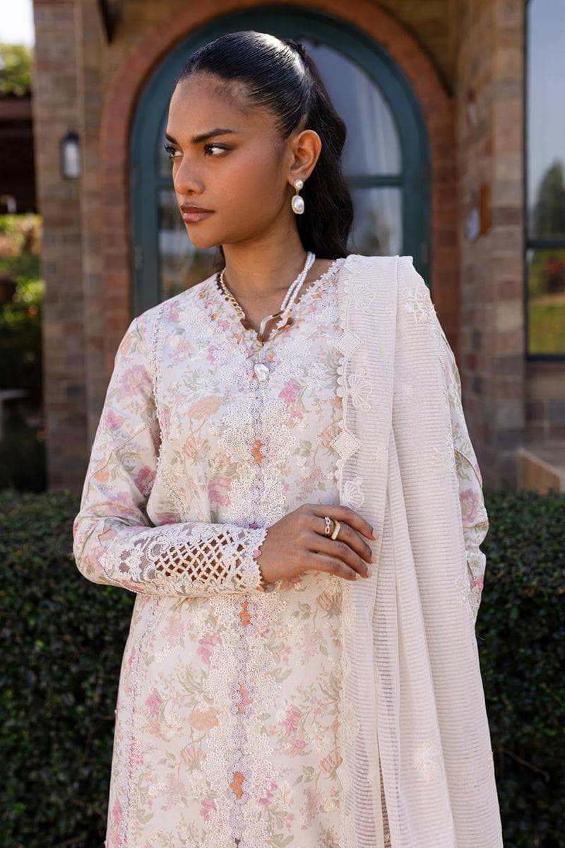 img_qalamkar_q_line_linen_awwal_boutique