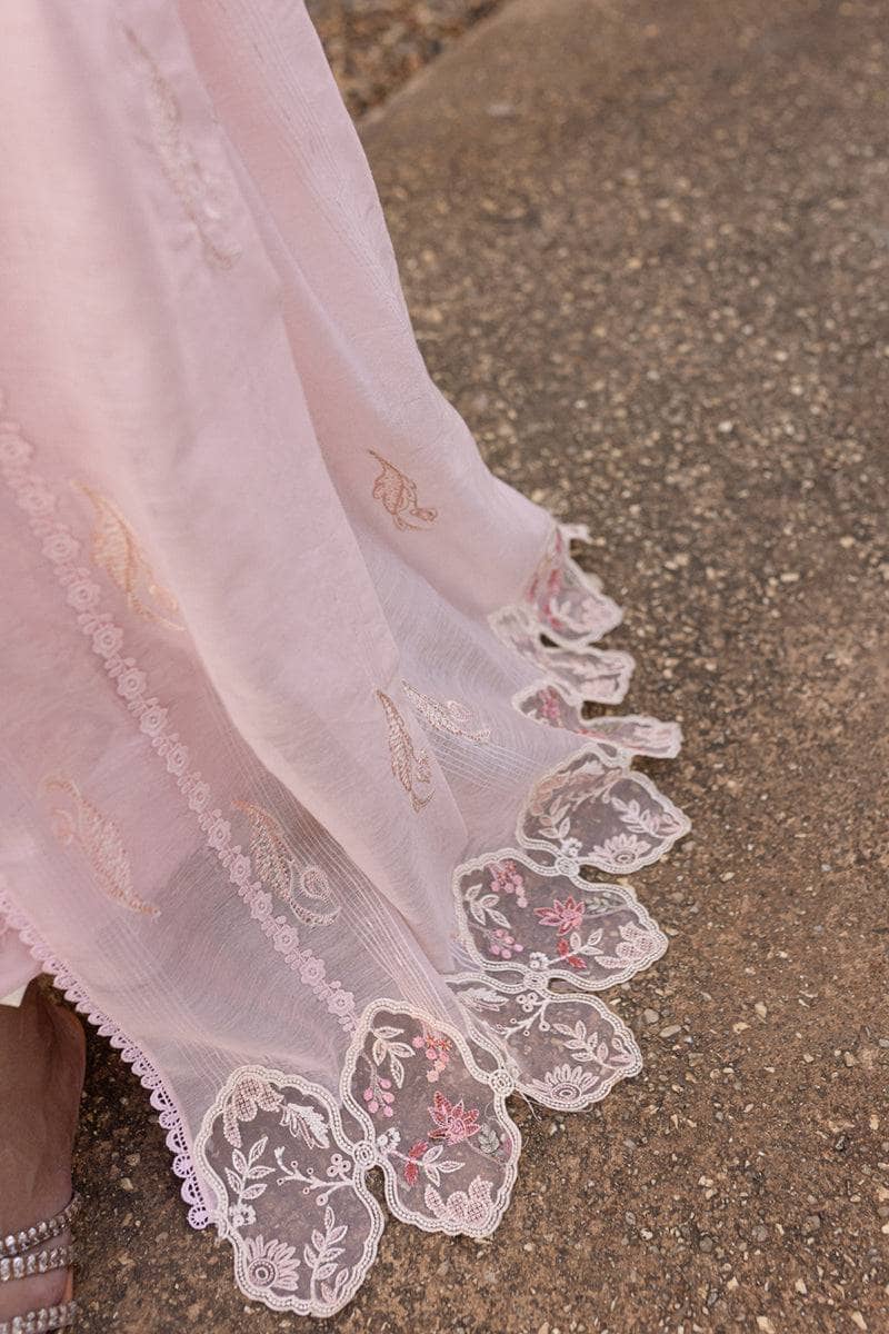 img_qalamkar_q_line_linen_awwal_boutique