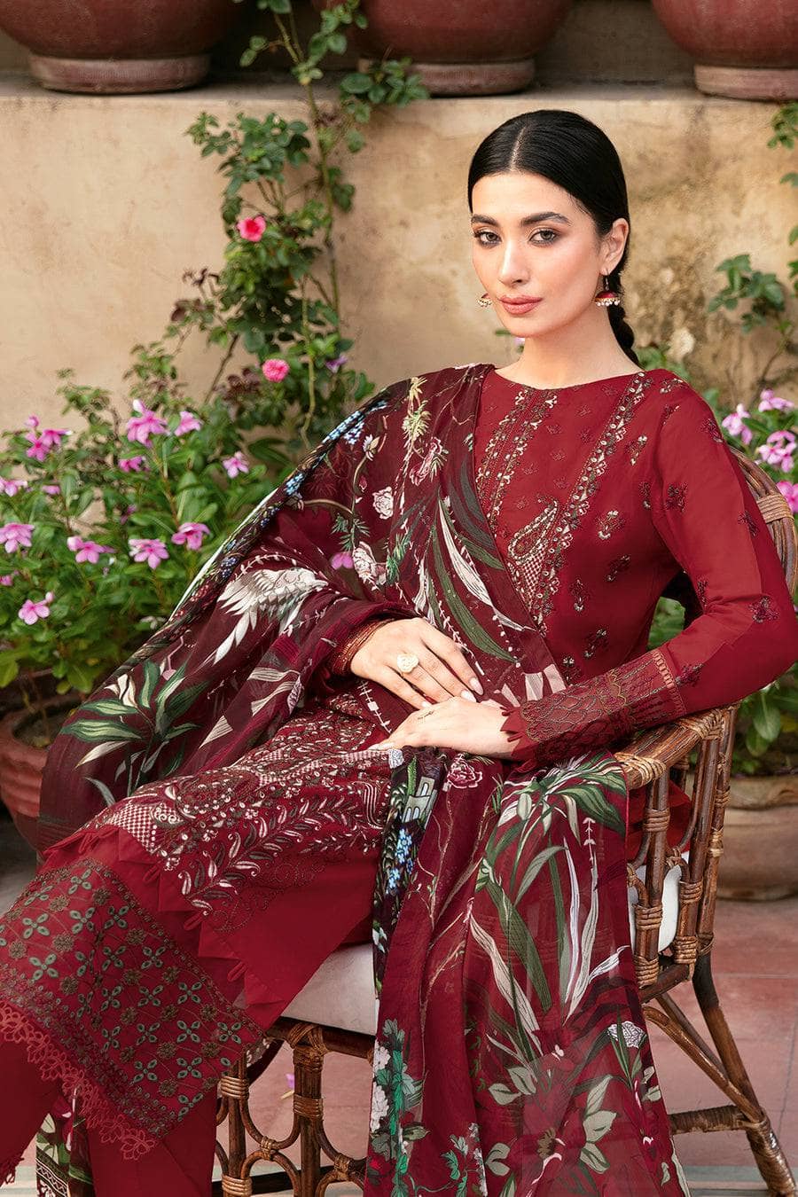 img_ramsha_mashaal_silk_dupatta_lawn_awwal_boutique