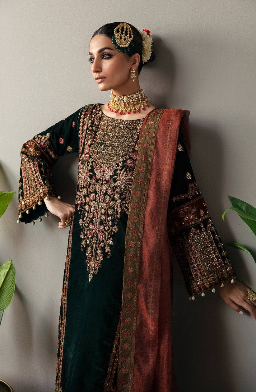 Emaan Adeel Velvet Collection 23/MK-06