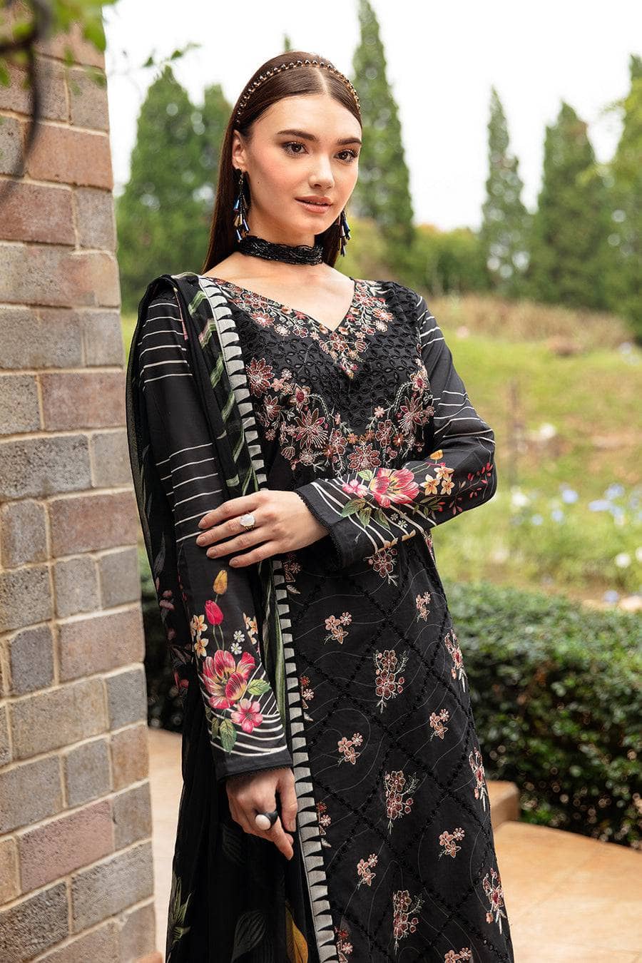 img_ramsha_lawn_awwal_boutique