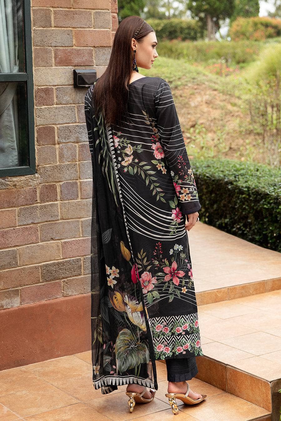 img_ramsha_lawn_awwal_boutique