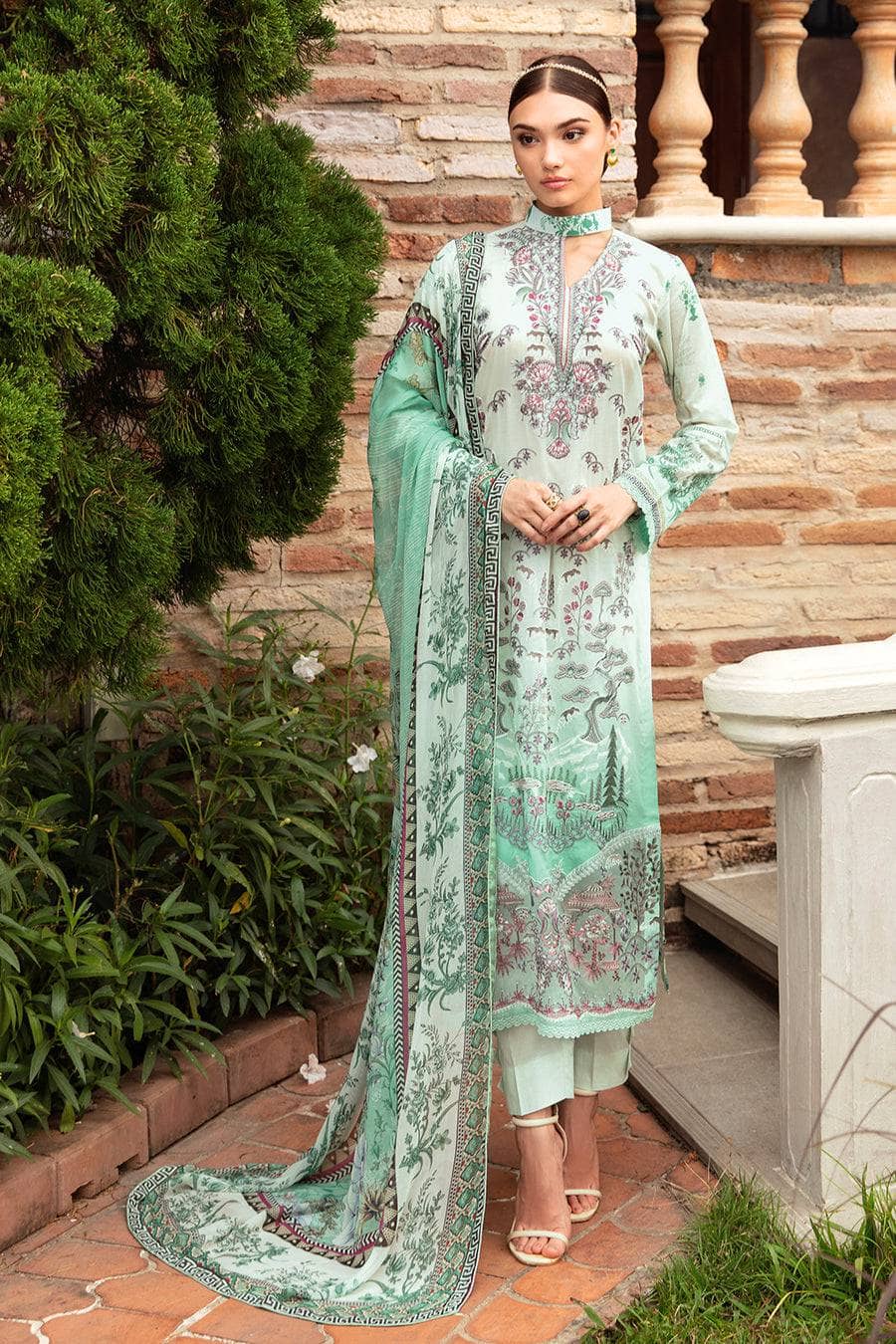 img_ramsha_lawn_awwal_boutique