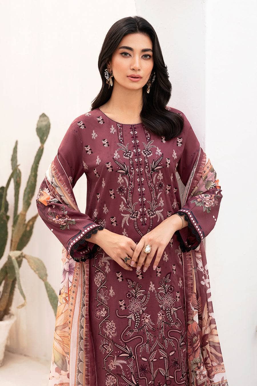 img_ramsha_lawn_vol_11_awwal_boutique