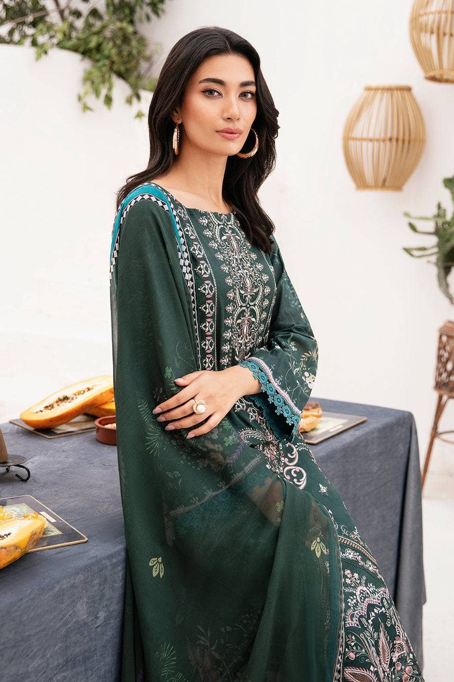 img_ramsha_lawn_vol_11_awwal_boutique