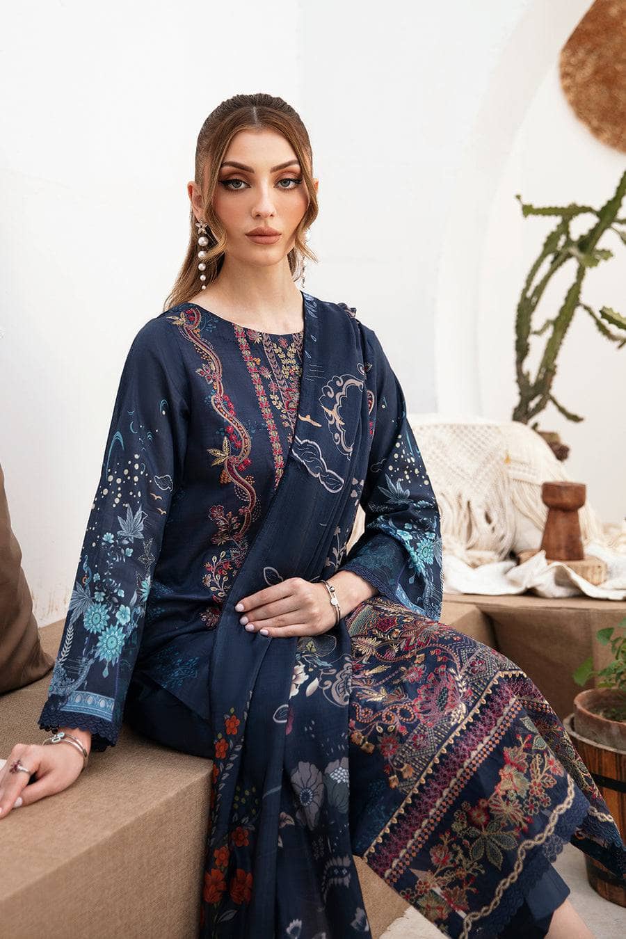 img_ramsha_lawn_awwal_boutique