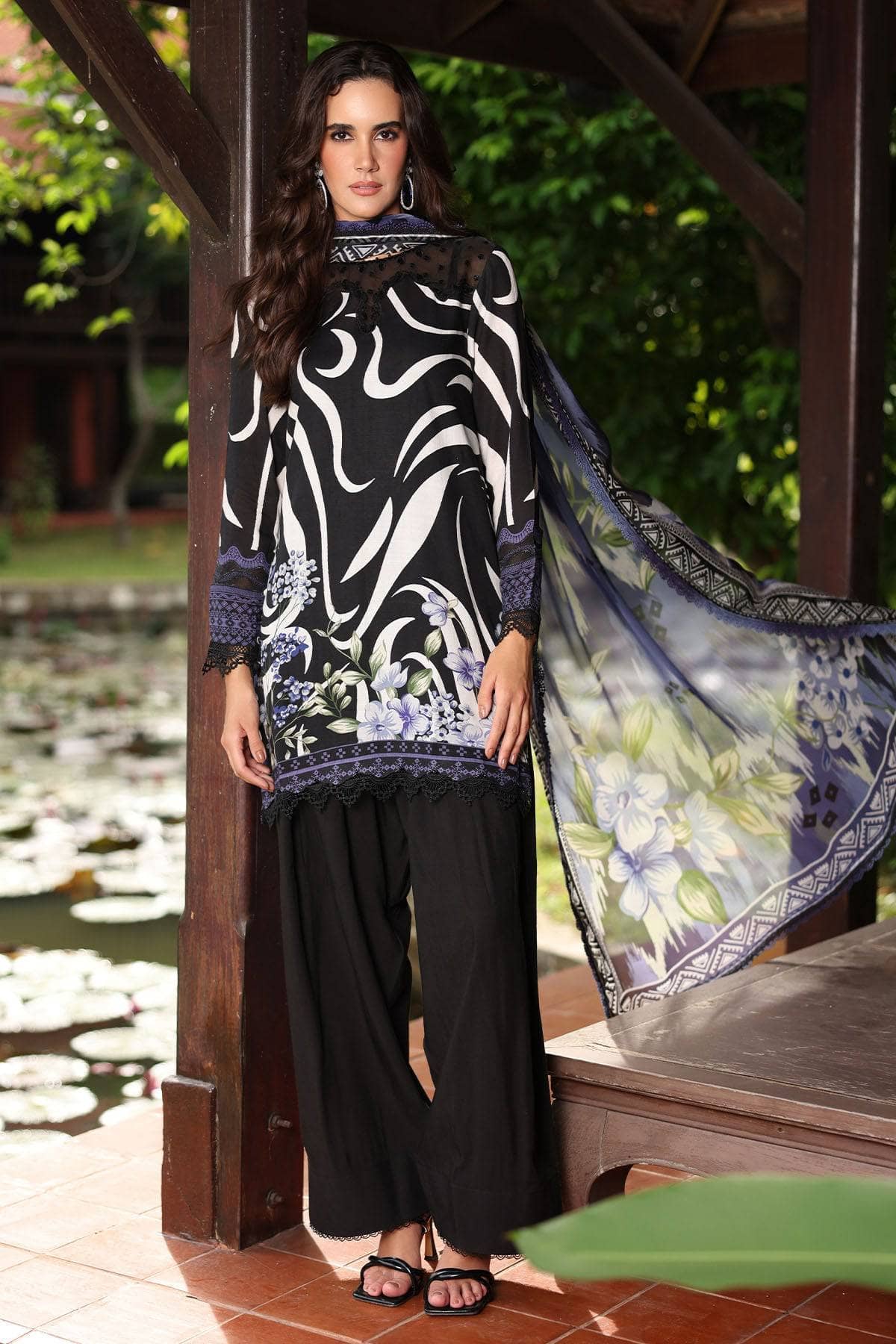 img_nureh_daily_delight_awwal_boutique