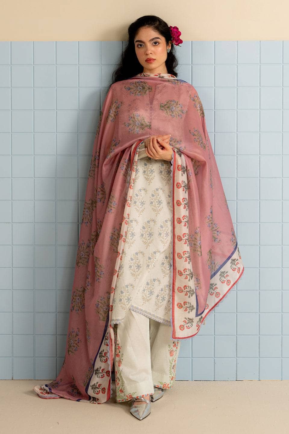 img_zara_shahjahan_coco_prints_awwal_boutique