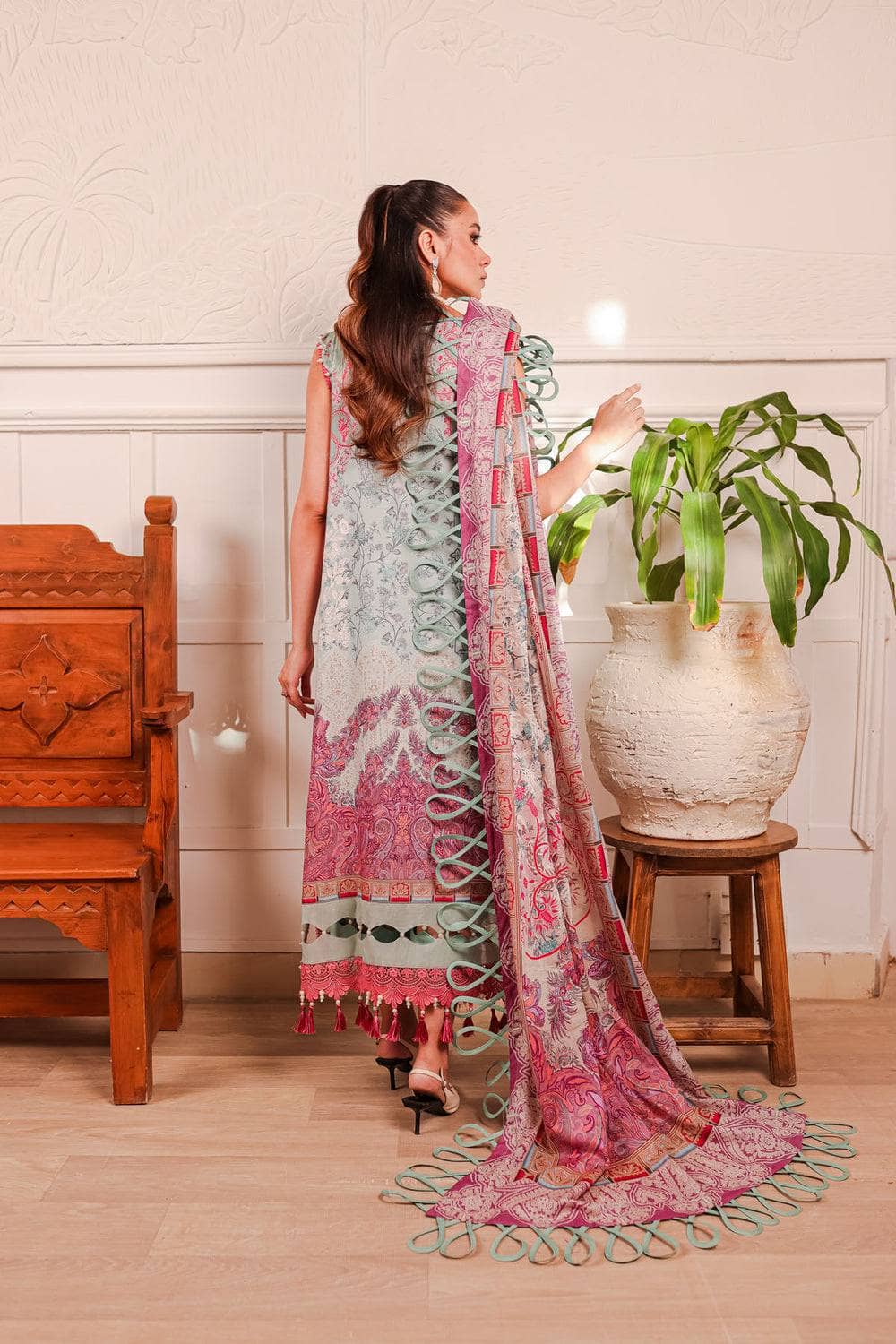 img_firdous_cambric_prints_awwal_boutique