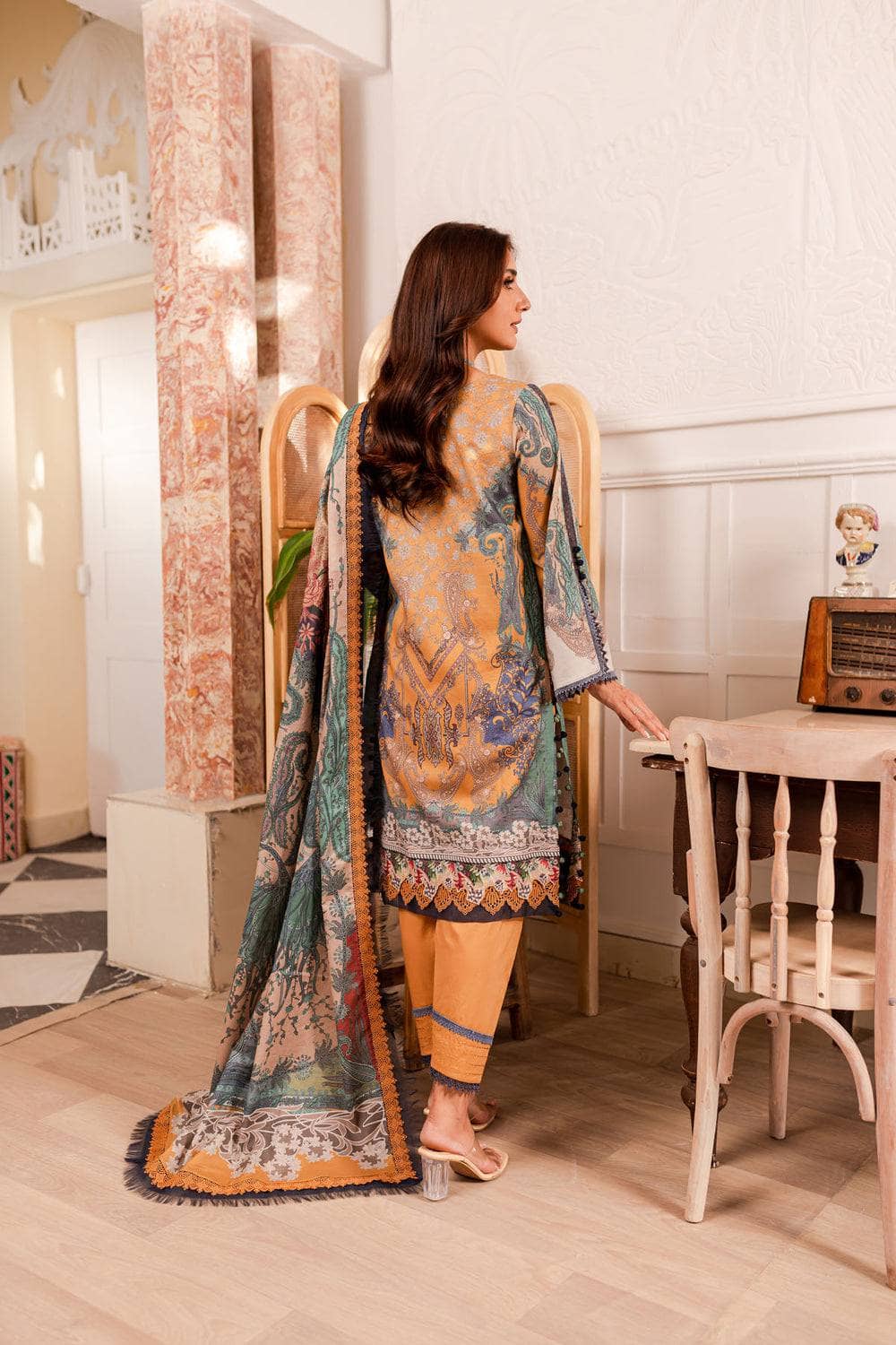 img_firdous_cambric_prints_awwal_boutique