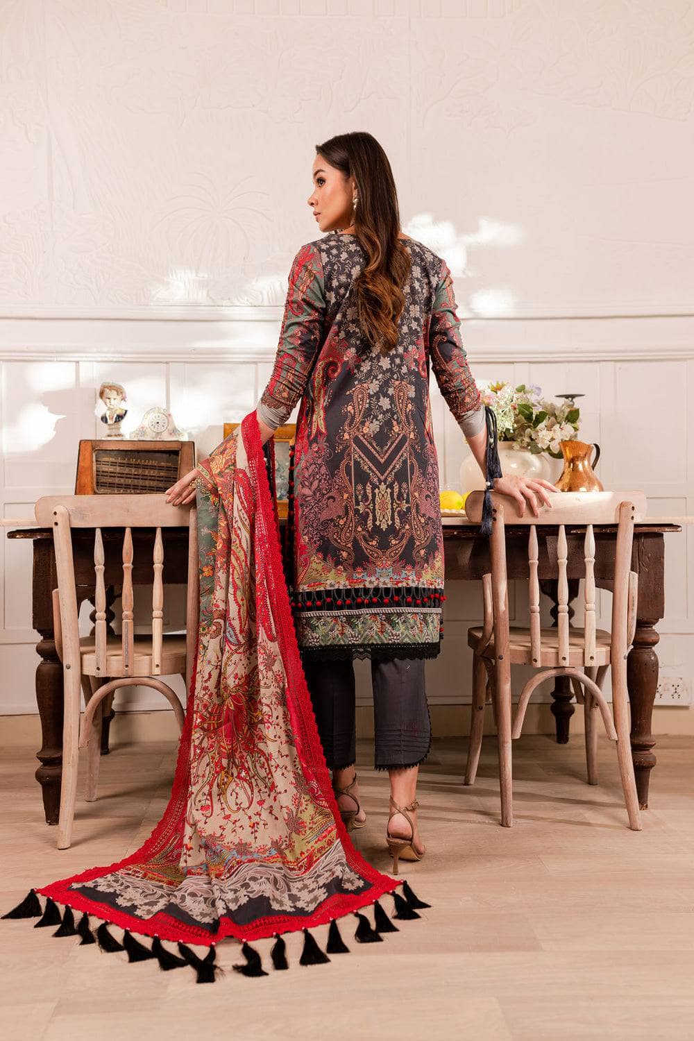img_firdous_cambric_prints_awwal_boutique