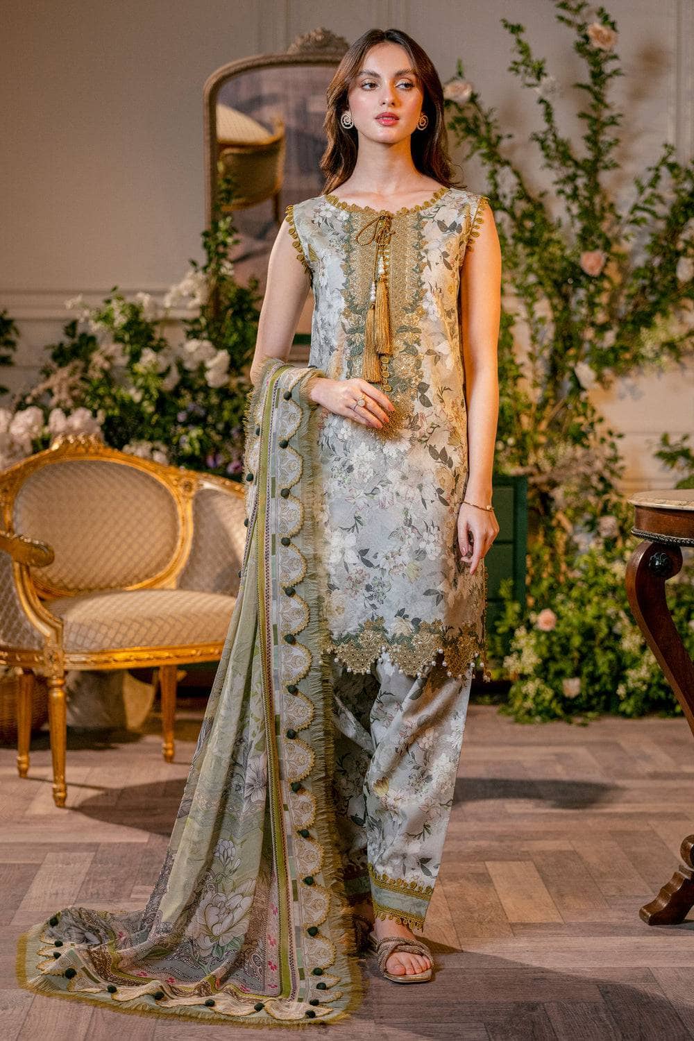 img_jade_flora_24_awwal_boutique