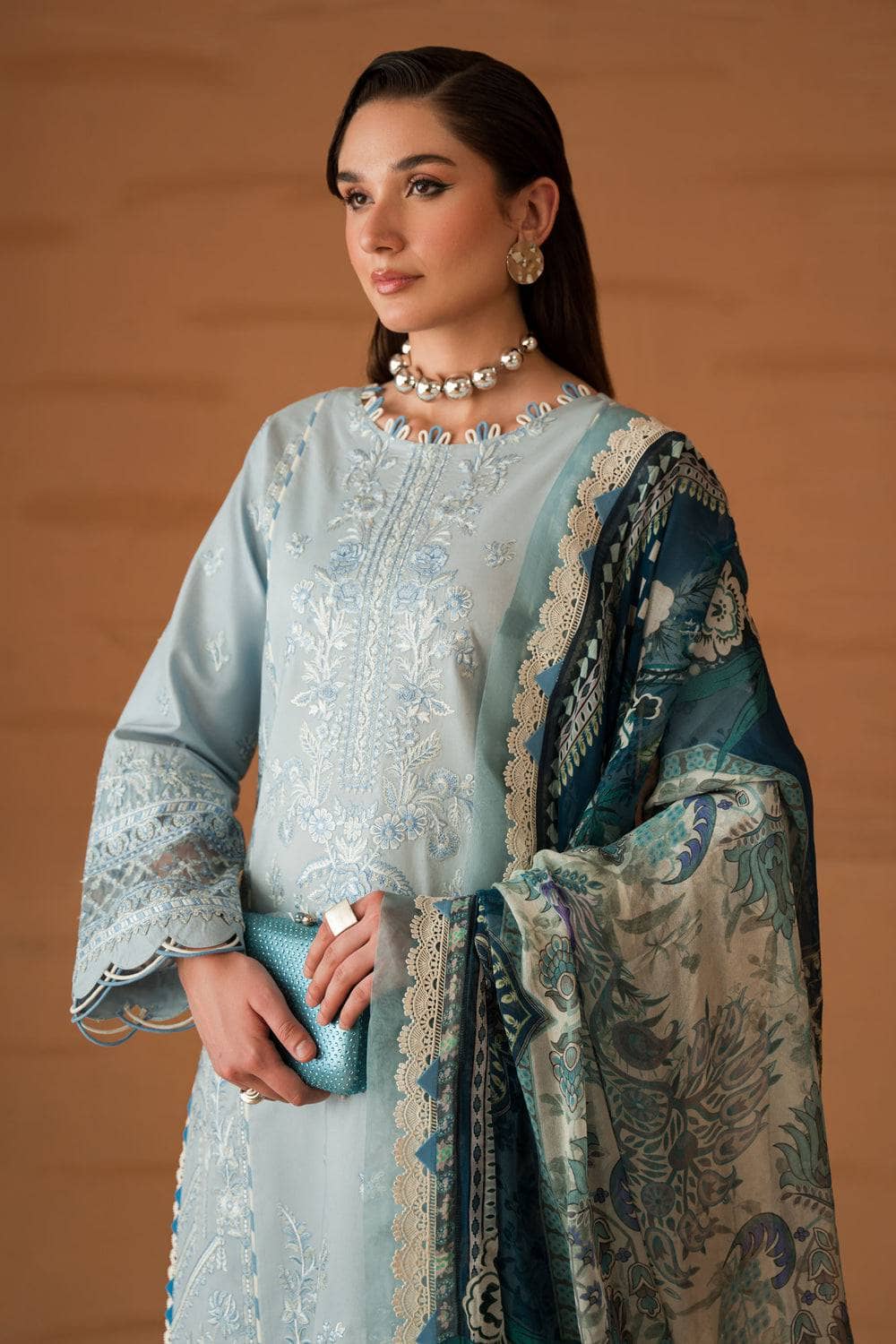 img_jade_premium_lawn_24_awwal_boutique