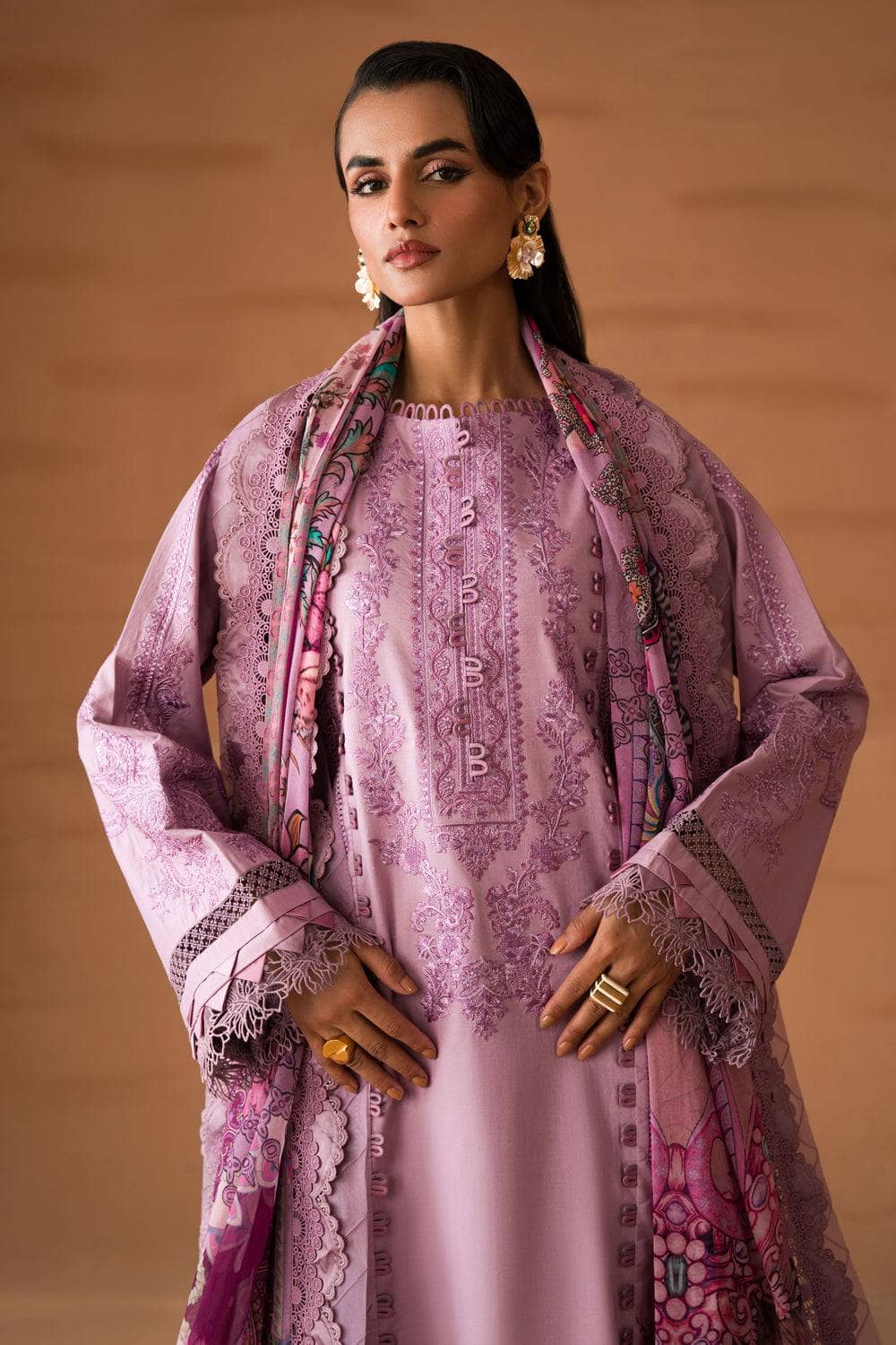 img_jade_premium_lawn_24_awwal_boutique