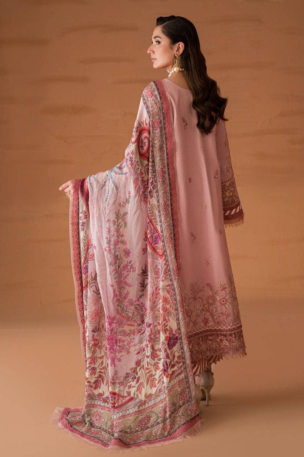 img_jade_premium_lawn_24_awwal_boutique