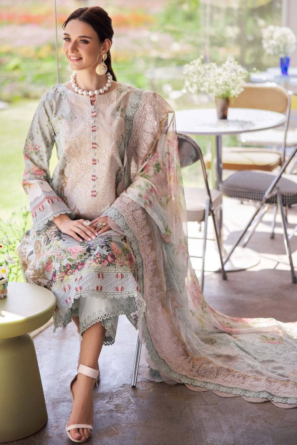 img_jade_needle_wonder_awwal_boutique