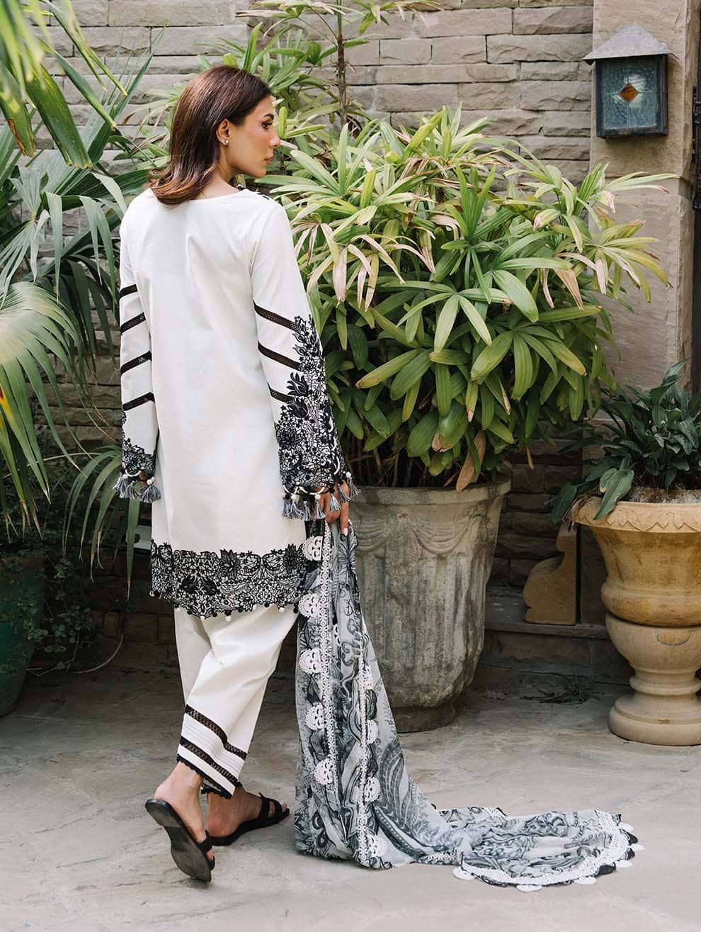 img_jade_lawn_awwal_boutique