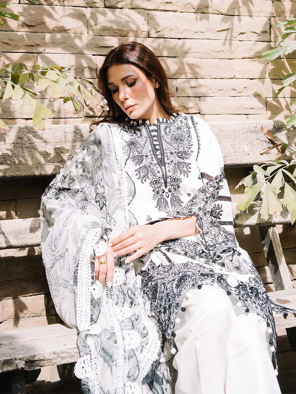 img_jade_lawn_awwal_boutique