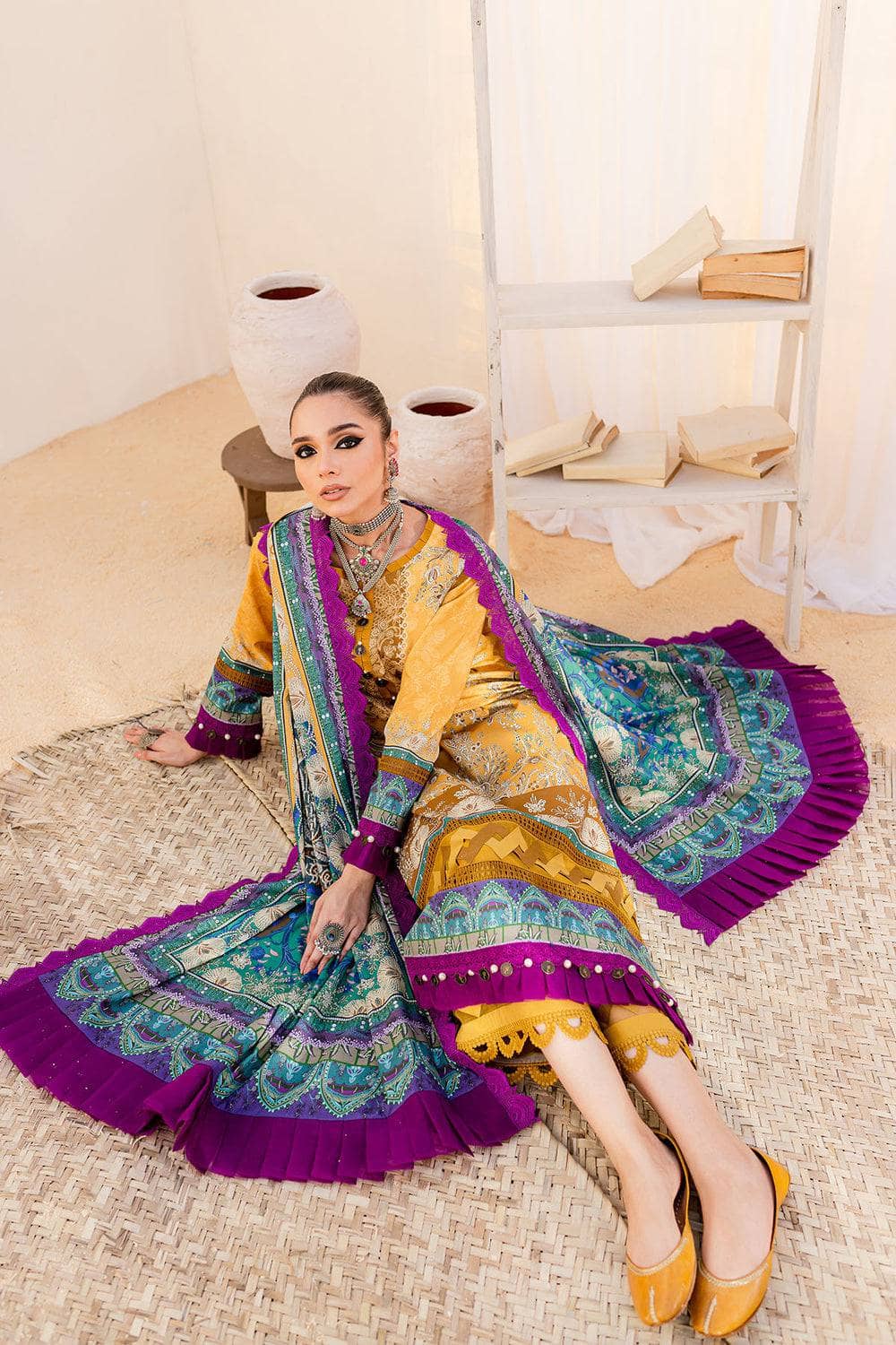 img_firdous_lawn_vol_2_awwal_boutique