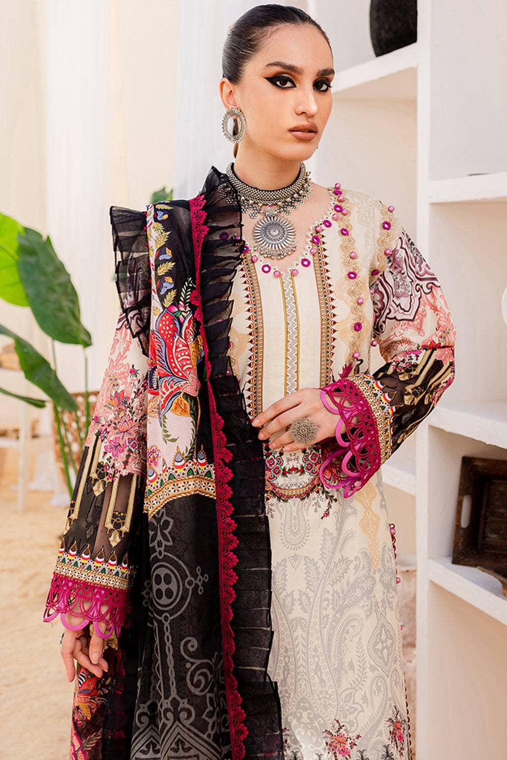 img_firdous_lawn_vol_2_awwal_boutique