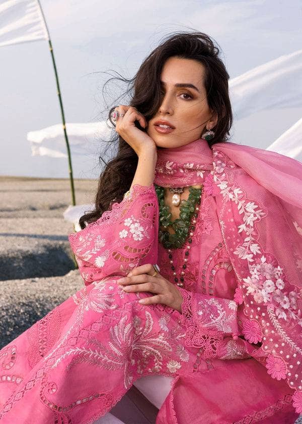 img_saira_shakira_lawn_awwal_boutique