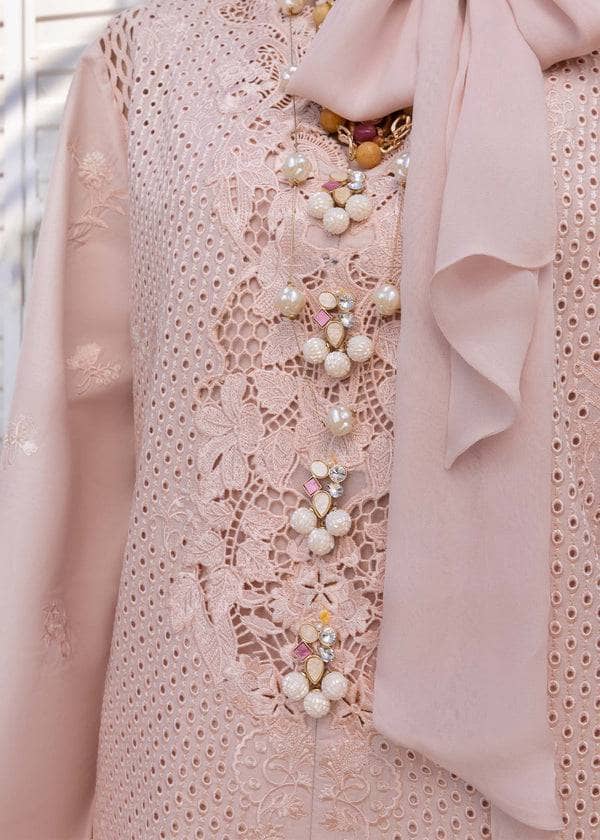 img_saira_shakira_lawn_awwal_boutique