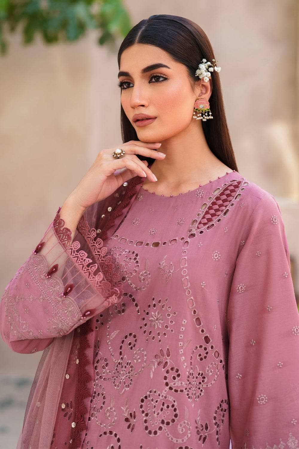 img_nureh_dhoop_kinaray_lawn_24_awwal_boutique