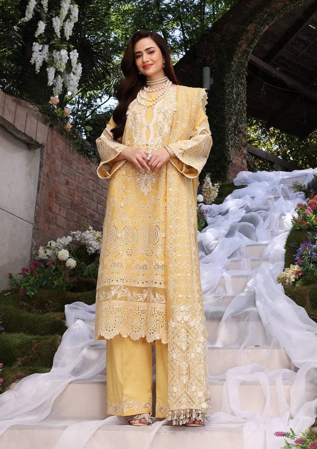 img_elaf_festive_chikankari_23_awwal_boutique