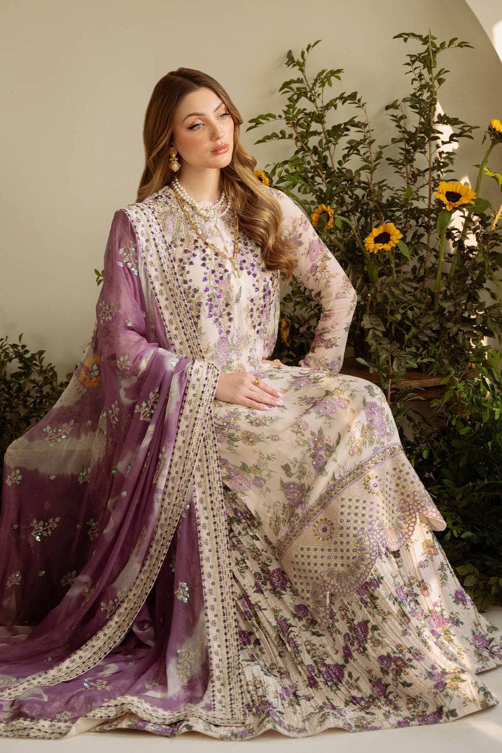 imgnureh_amaya_luxury_formals_awwal_boutique