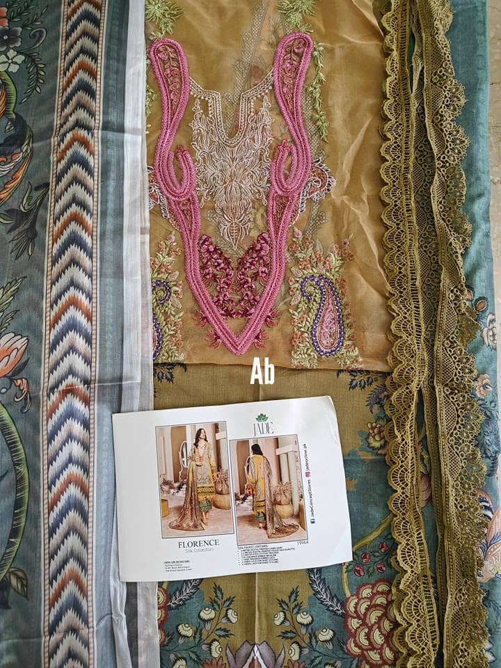 img_jade_florence_lawn_23_awwal_boutique